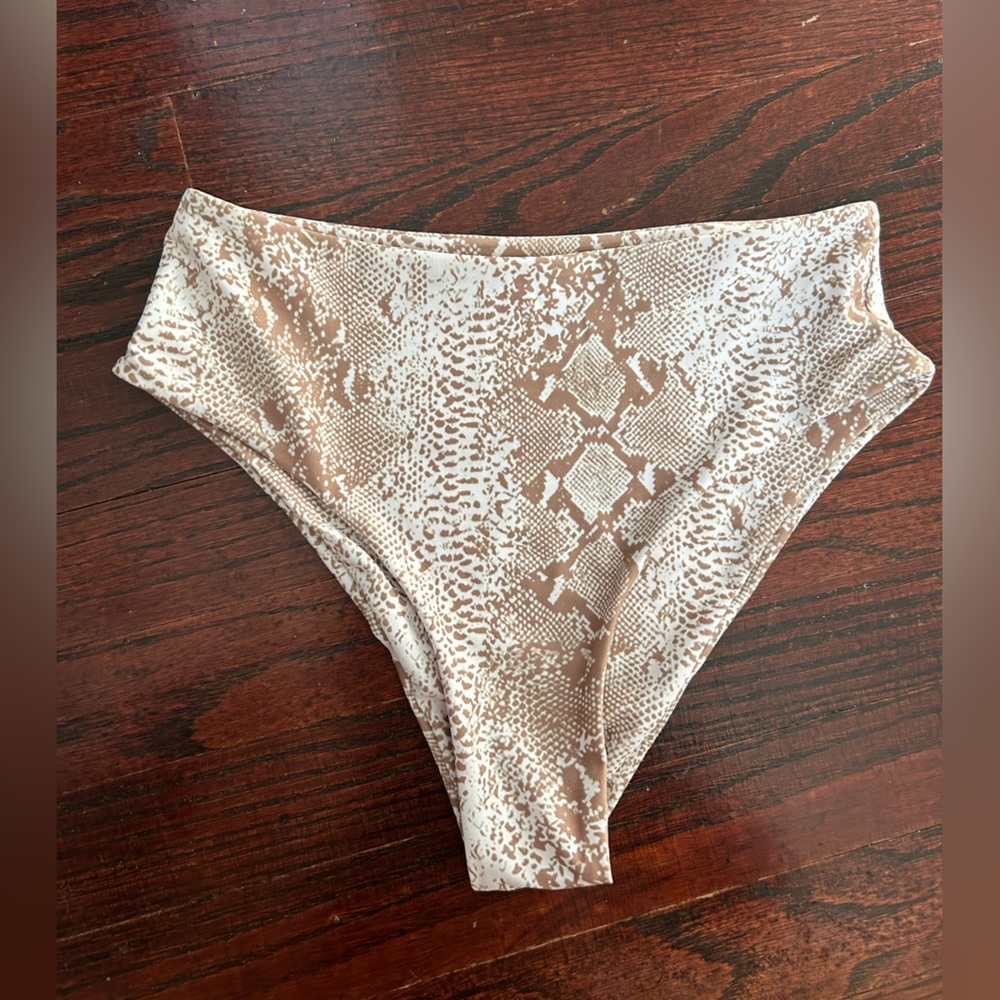 Snake print Swim Set - Picture 2 of 5